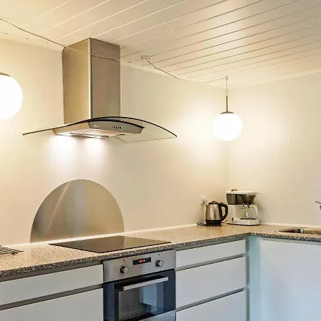 Three-bedroom Holiday In 5 Vakantiehuis