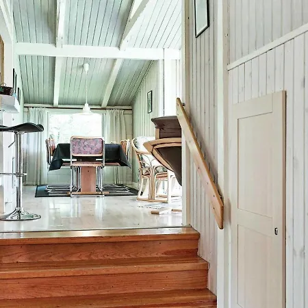 Three-bedroom Holiday In 5 * Allinge-Sandvig